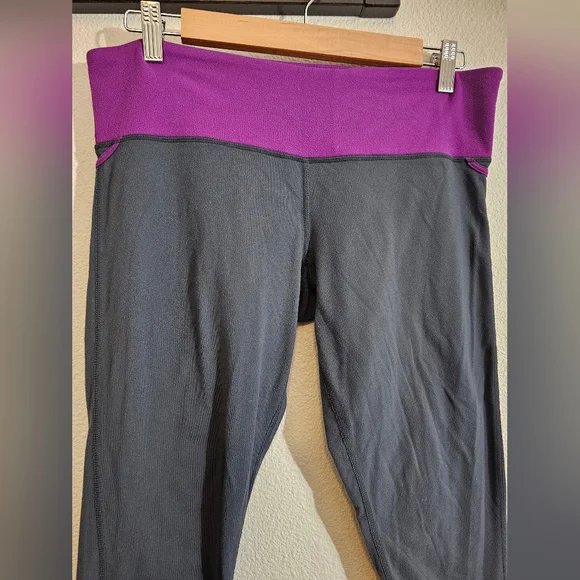 Lululemon Athletica Purple and Black Capris - Picture 2 of 6
